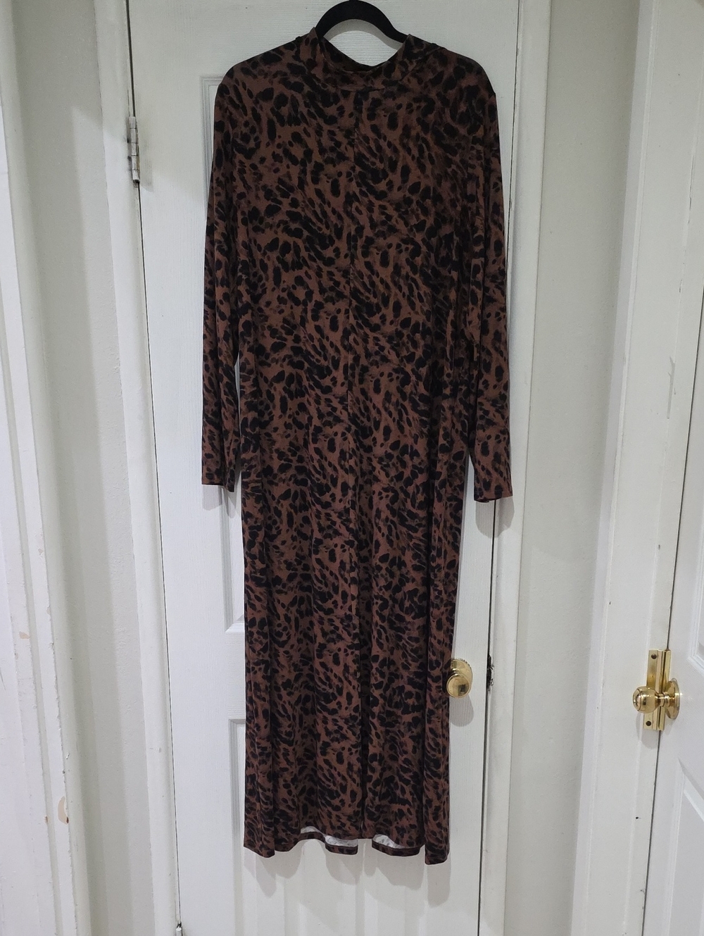 Old Navy Brown and Black Animal Print Long Sleeve Maxi Dress